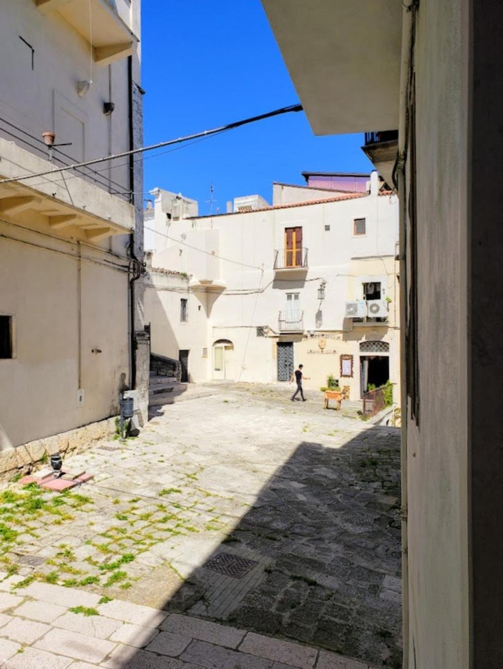 Suite Rotari - Affitti Brevi Italia Monte Sant'Angelo Luaran gambar